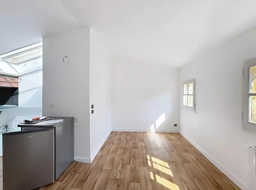 Appartement, non meublé, 1 pièce, 24m² à Bordeaux (33000) — photo 4