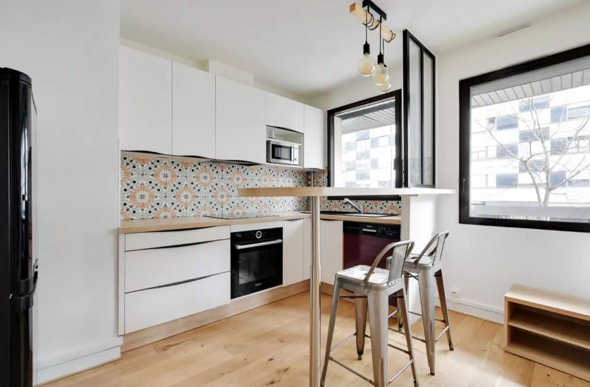 Appartement, meublé, 2 pièces, 43m² à Paris (75015) — photo 2
