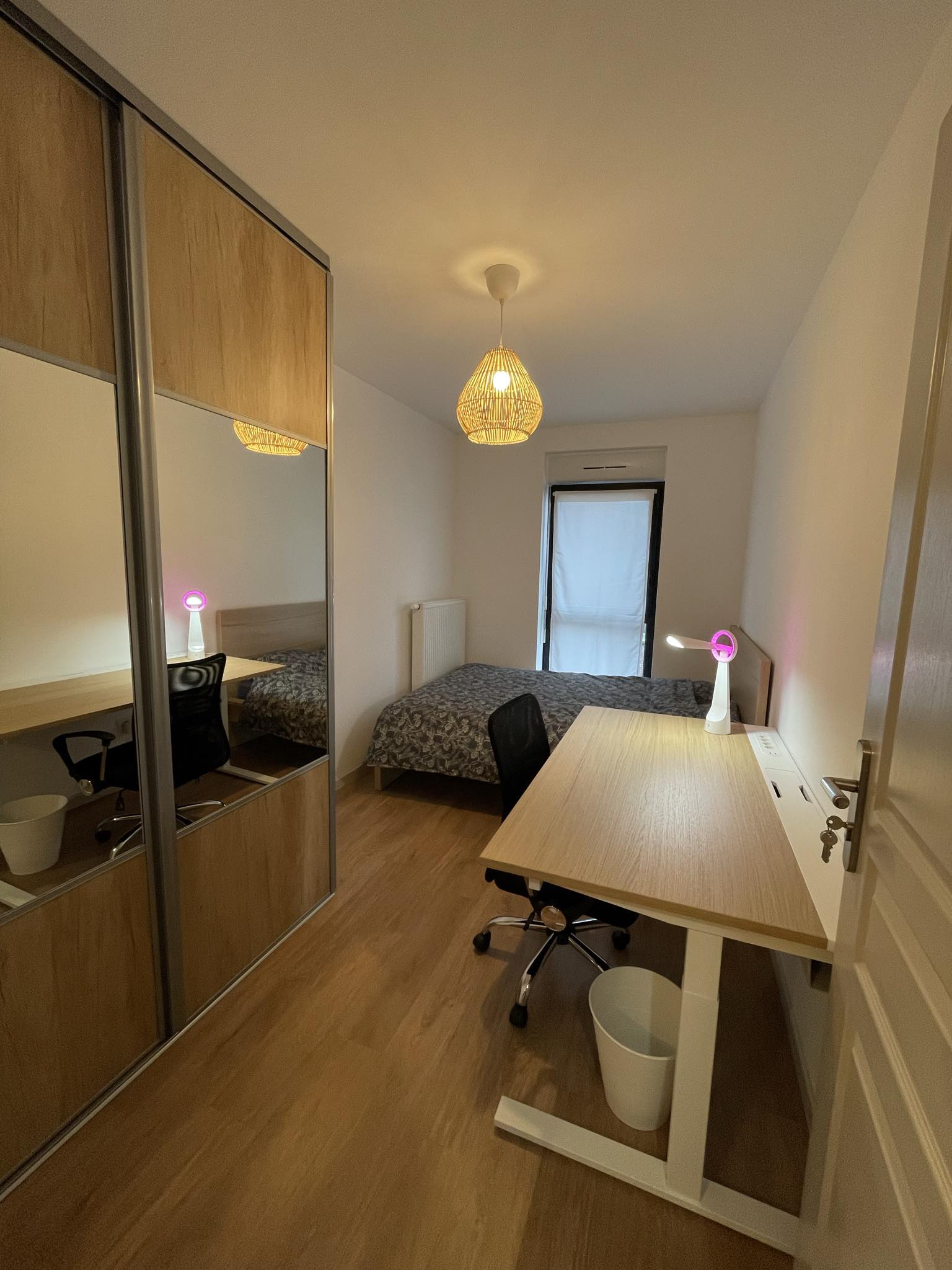 Appartement, meublé, 4 pièces, 75m² à Lille (59800) — photo 2