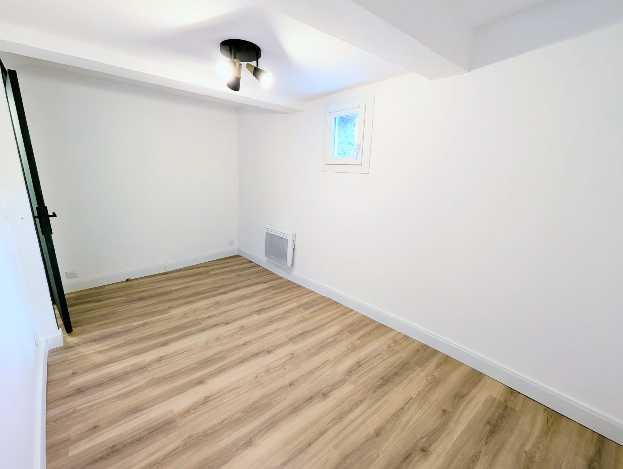 Maison, non meublé, 4 pièces, 59m² à Saint-Chinian (34360) — photo 4