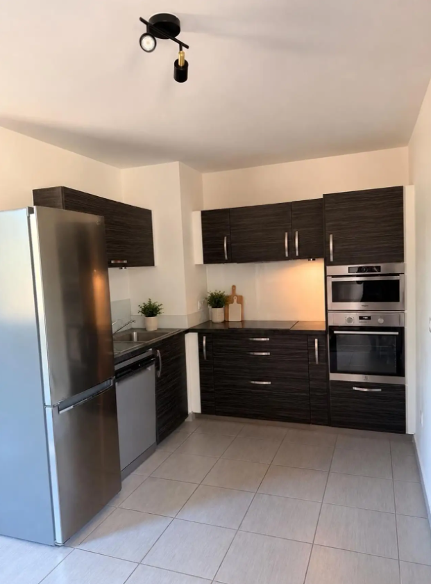 Appartement, meublé, 3 pièces, 72m² à Lyon (69009) — photo 2