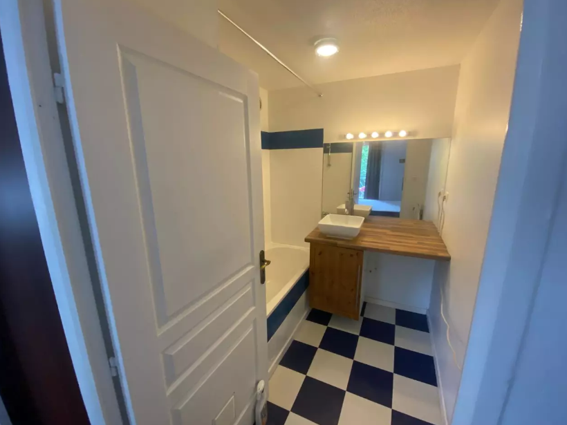 Appartement, meublé, 2 pièces, 45m² à Strasbourg (67200) — photo 2