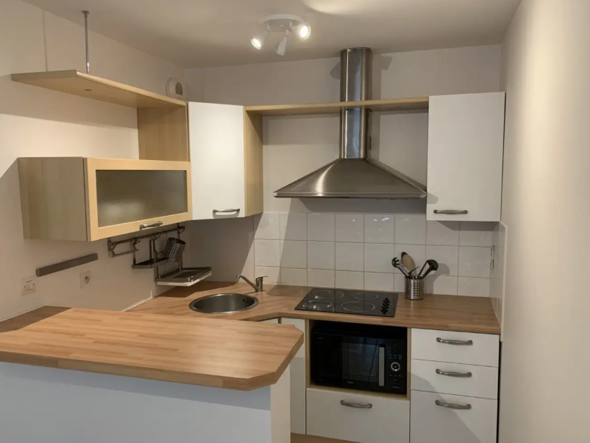 Appartement, meublé, 2 pièces, 48m² à Nantes (44000) — photo 2