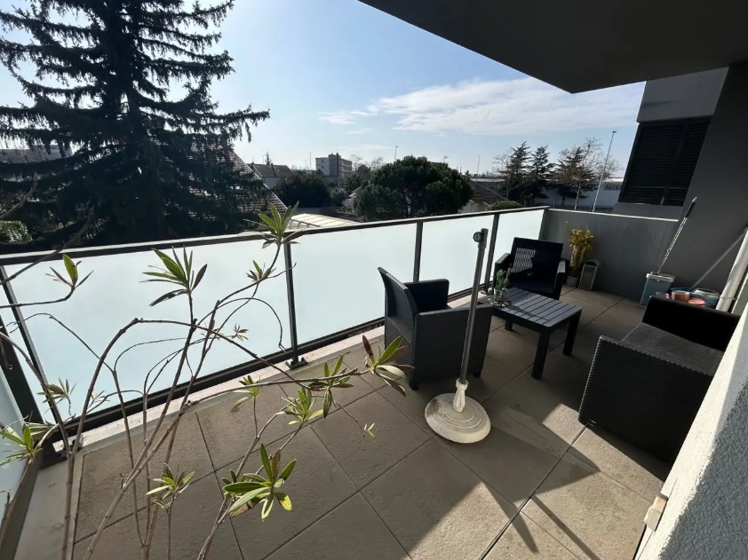 Appartement, non meublé, 3 pièces, 62m² à Saint-Priest (69800) — photo 2