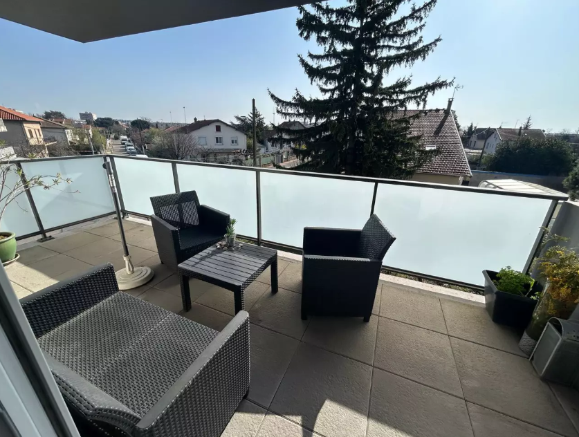 Appartement, non meublé, 3 pièces, 62m² à Saint-Priest (69800) — photo principale