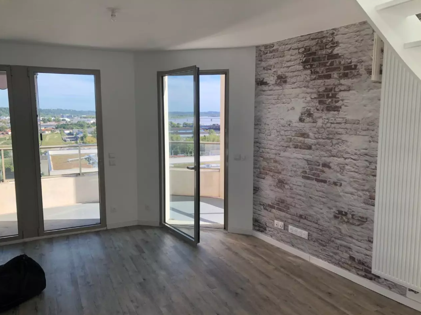 Appartement, non meublé, 4 pièces, 75m² à Bordeaux (33100) — photo principale