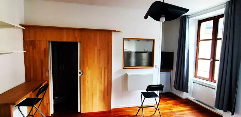 Appartement, meublé à Nantes (44000) — photo 2