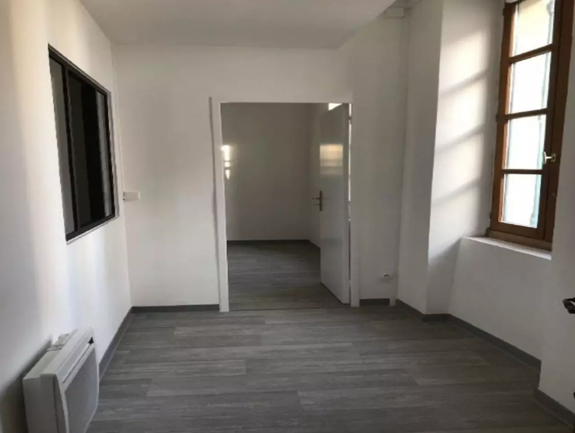Appartement, meublé, 2 pièces, 35m² à Saintes (17100) — photo 3