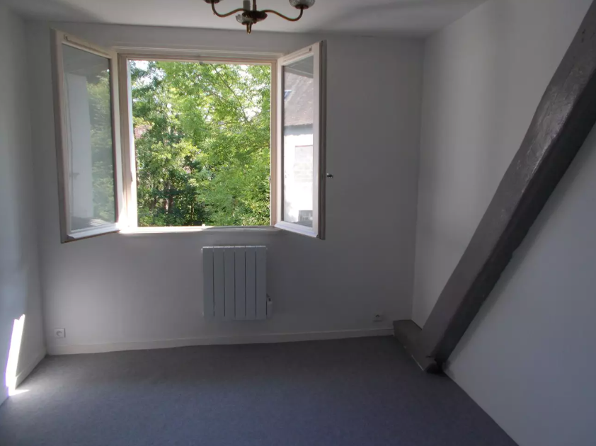 Appartement, non meublé, 2 pièces, 45m² à Rémalard en Perche (61110) — photo 2