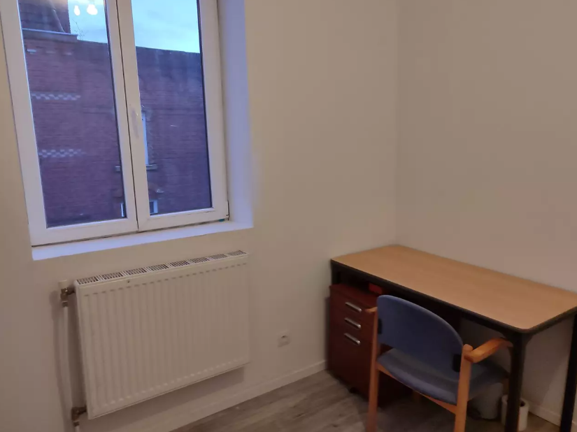 Chambre, meublé, 120m² à Roubaix (59100) — photo 3