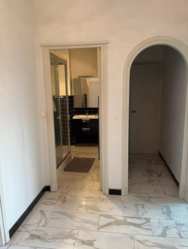 Appartement, non meublé, 2 pièces, 68m² à Lille (59800) — photo 2
