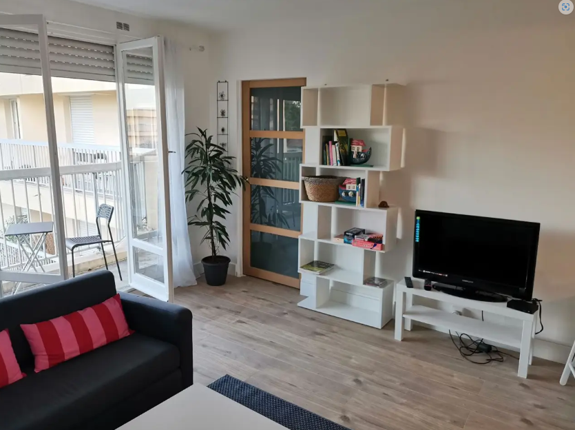 Appartement, meublé, 2 pièces, 45m² à Le Mesnil-Saint-Denis (78320) — photo principale