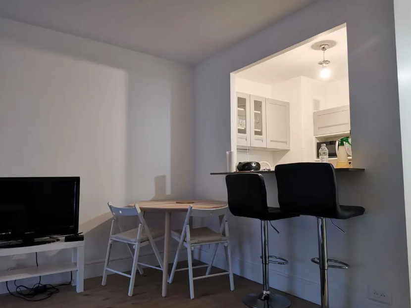 Appartement, meublé, 2 pièces, 45m² à Le Mesnil-Saint-Denis (78320) — photo 4