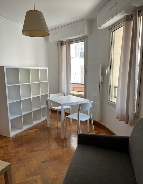 Appartement, meublé, 1 pièce, 27m² à Paris (75007) — photo principale