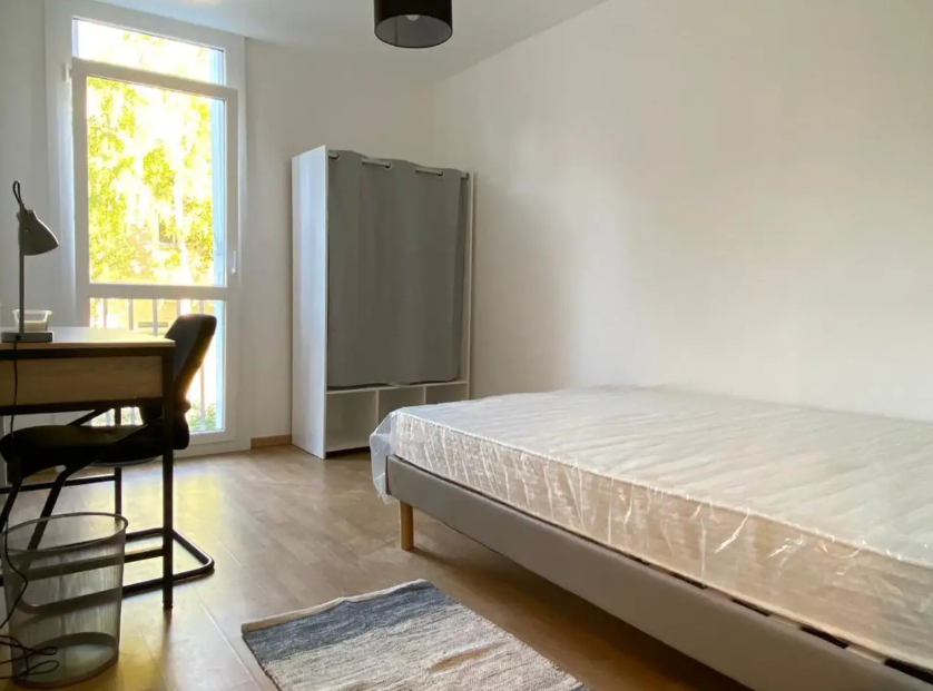 Appartement, meublé, 4 pièces, 80m² à Compiègne (60200) — photo 3