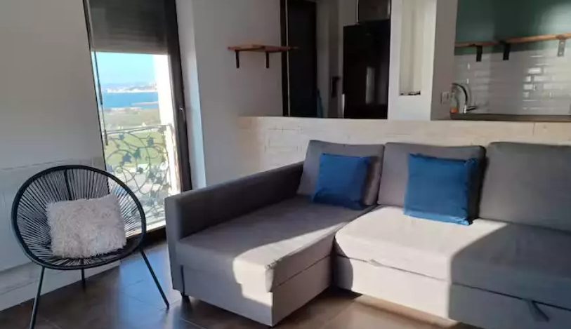 Appartement, meublé, 3 pièces, 62m² à Marseille (13008) — photo 2
