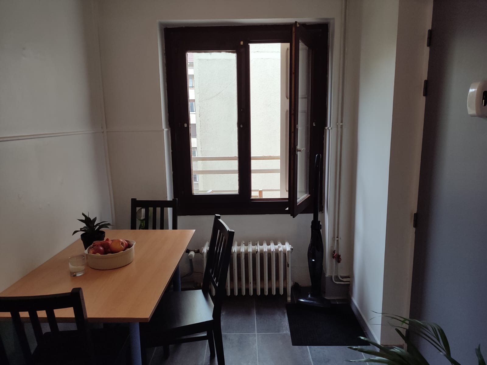 Appartement, meublé, 2 pièces, 24m² à Saint-Étienne (42000) — photo 4