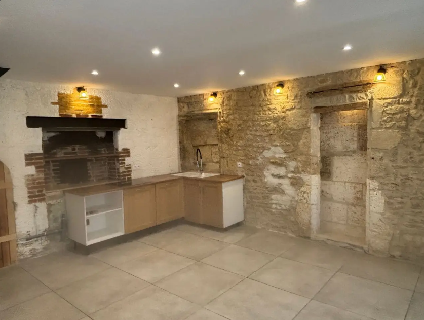 Maison, non meublé, 2 pièces, 80m² à La Boixe (16330) — photo 2