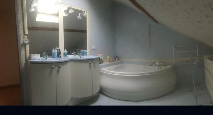 Appartement, meublé, 5 pièces, 75m² à Frontonas (38290) — photo 4