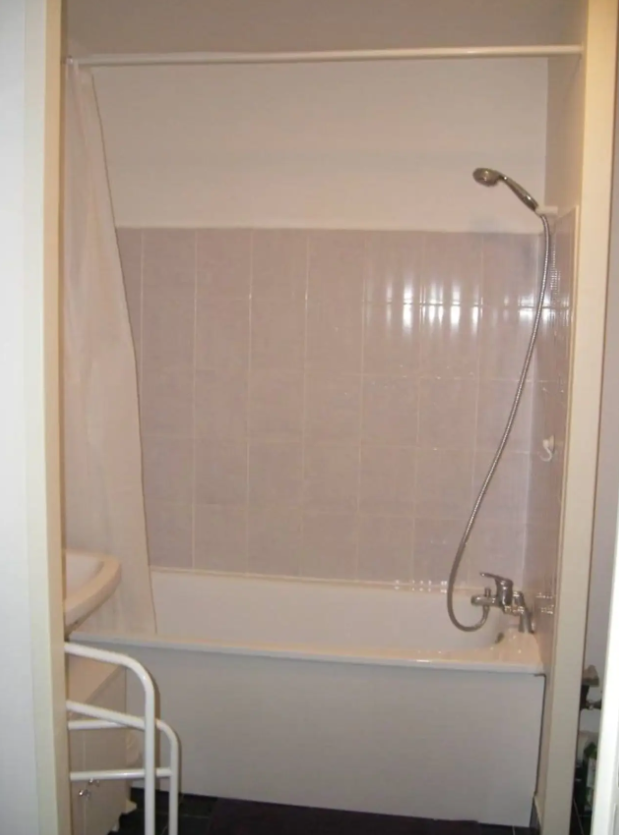 Appartement, meublé, 1 pièce, 32m² à Bordeaux (33000) — photo 4