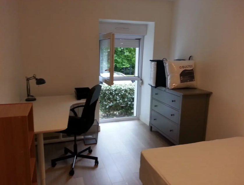 Chambre, meublé, 12m² à Brest (29200) — photo 4