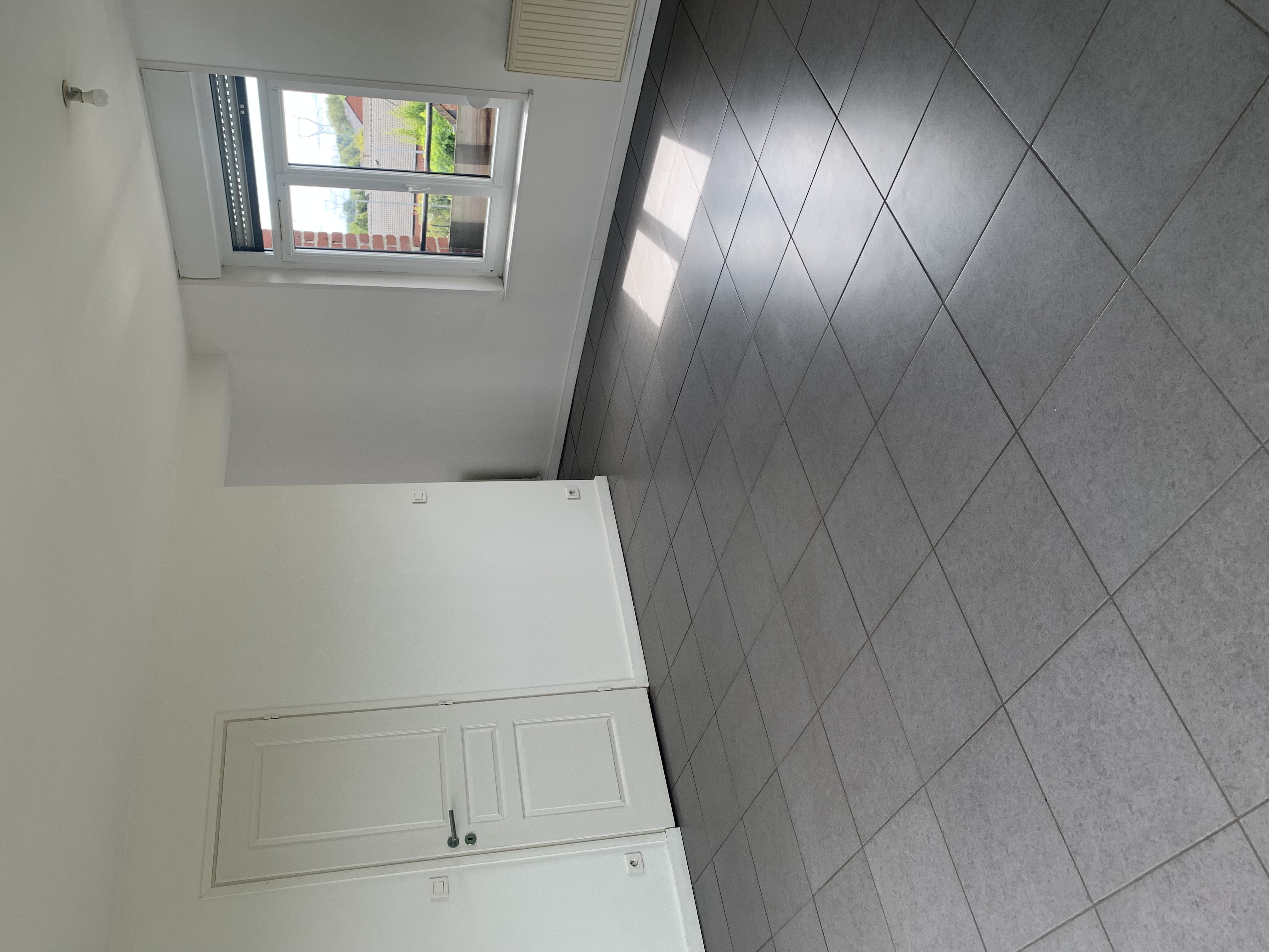 Appartement, non meublé, 3 pièces, 83m² à Coutiches (59310) — photo principale