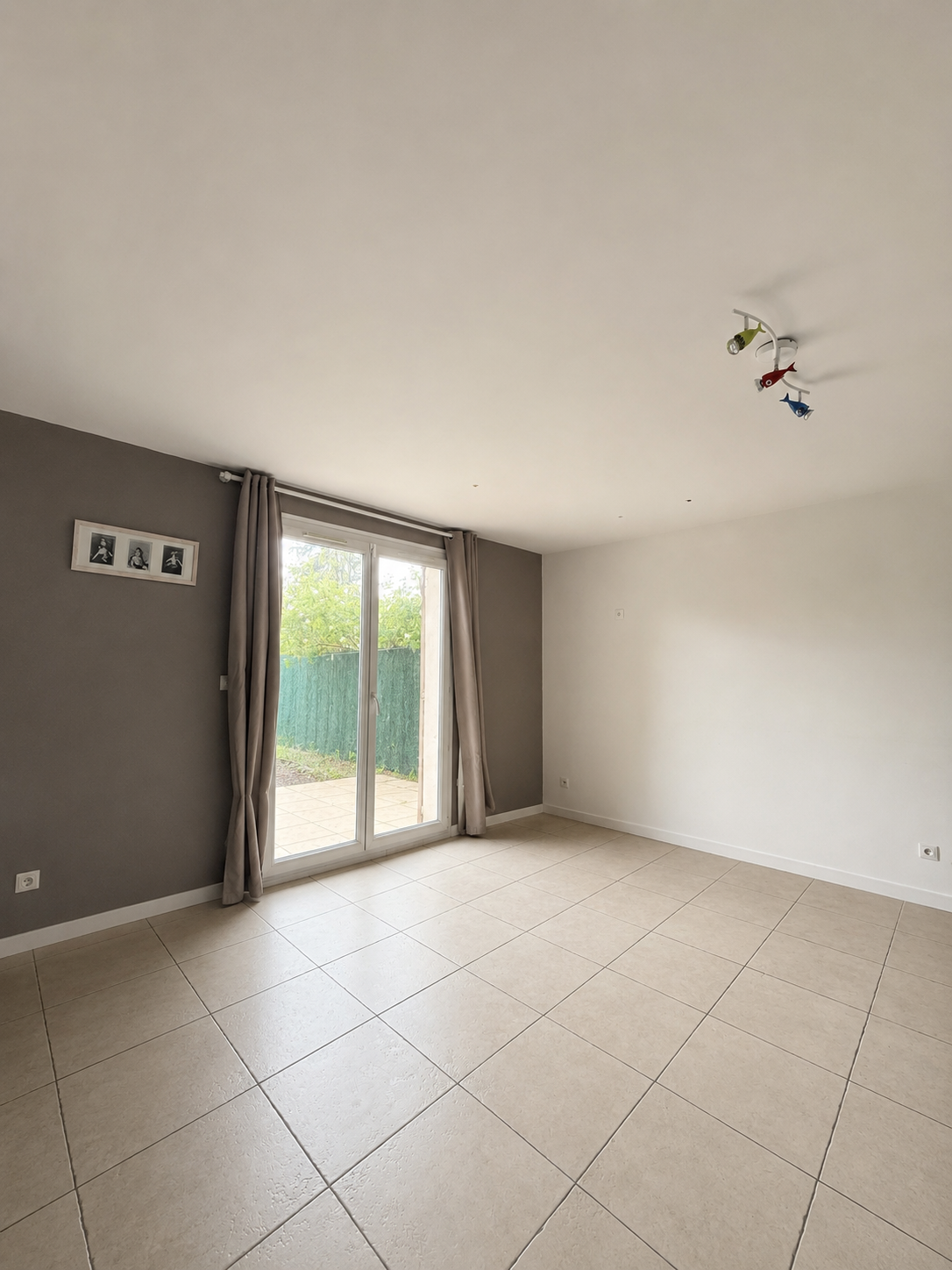 Appartement, non meublé, 2 pièces, 58m² à Montrottier (69770) — photo 2
