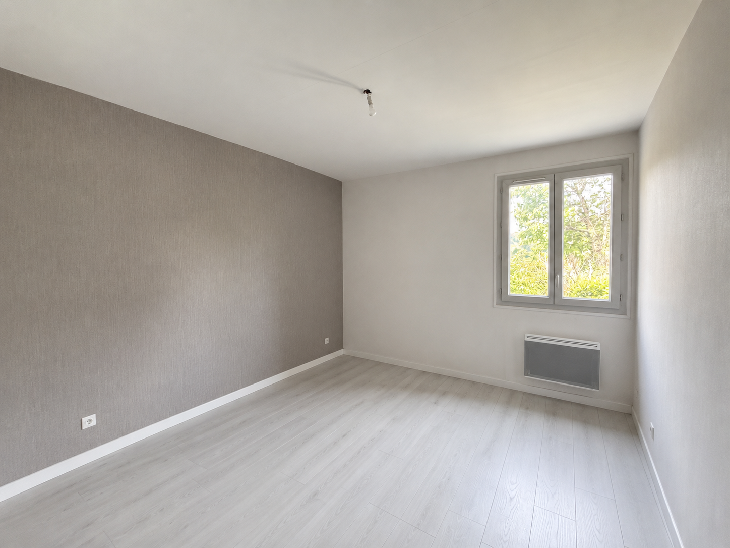 Appartement, non meublé, 2 pièces, 58m² à Montrottier (69770) — photo 4