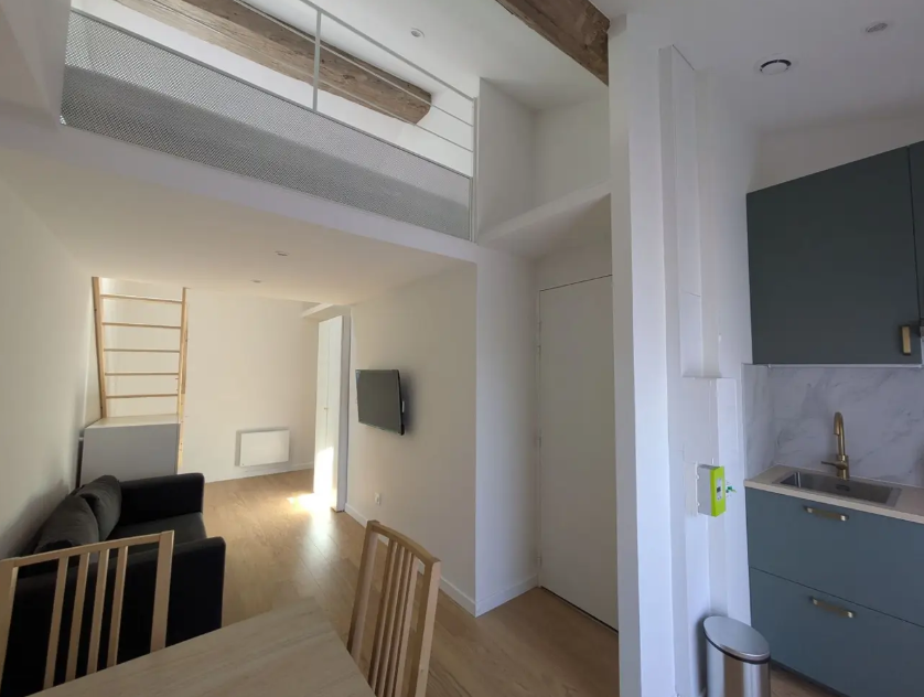 Appartement, meublé, 1 pièce, 17m² à Sainte-Foy-lès-Lyon (69110) — photo principale