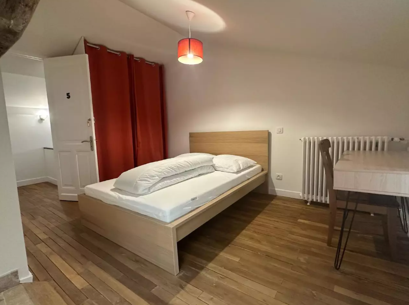 Maison, meublé, 6 pièces, 133m² à Angoulême (16000) — photo 3