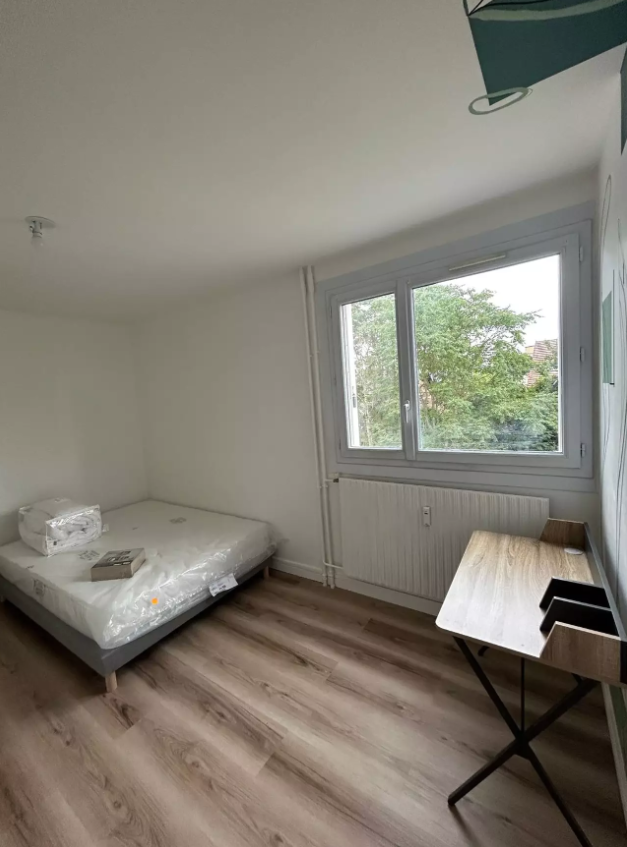Appartement, meublé, 4 pièces, 77m² à Compiègne (60200) — photo 4