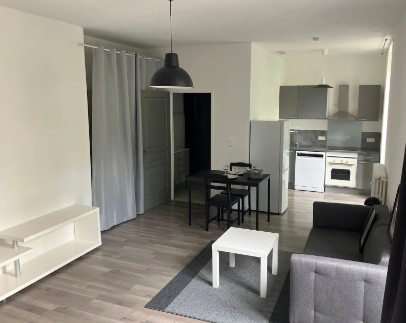 Appartement, meublé, 1 pièce, 36m² à Royat (63130) — photo 5