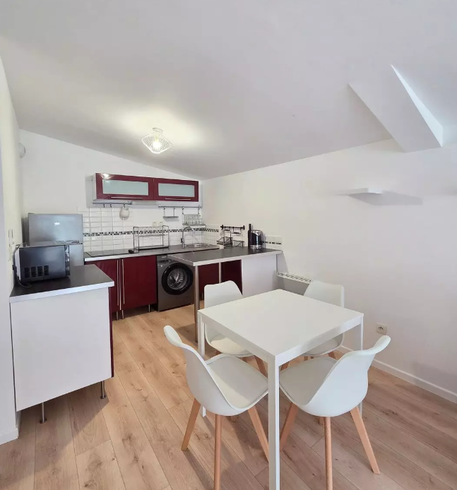 Appartement, meublé, 2 pièces, 48m² à Lille (59000) — photo 2