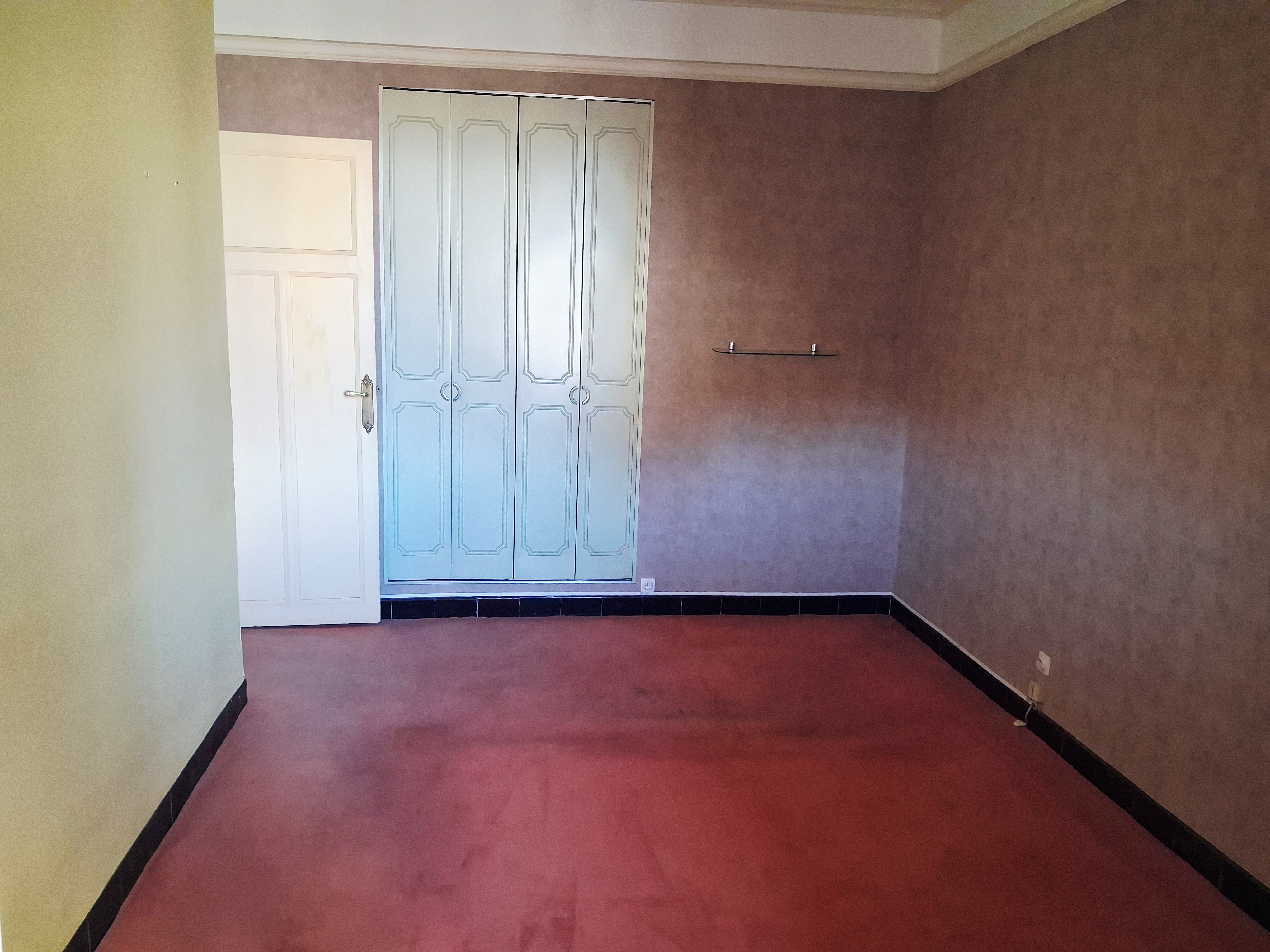 Appartement, non meublé, 2 pièces, 68m² à Toulon (83000) — photo 4