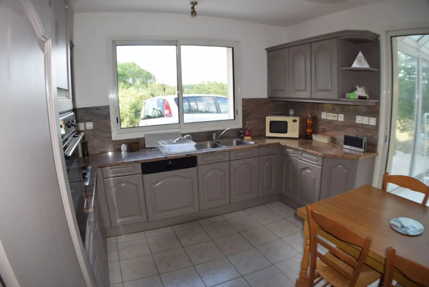 Maison, meublé, 5 pièces, 115m² à Rives-du-Loir-en-Anjou (49140) — photo 3