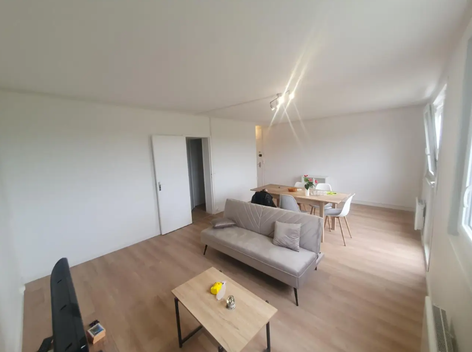 Appartement, non meublé, 4 pièces, 75m² à Villenave-d'Ornon (33140) — photo principale