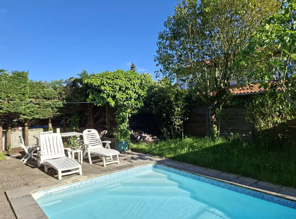 Maison, meublé, 5 pièces, 122m² à Mérignac (33700) — photo principale