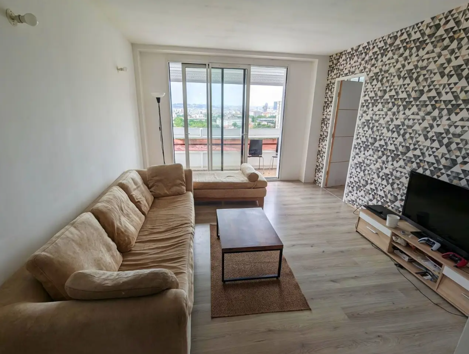 Appartement, meublé, 4 pièces, 74m² à Bron (69500) — photo principale