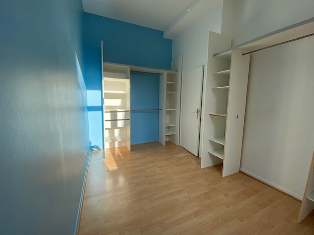 Appartement, non meublé, 2 pièces, 55m² à Lille (59800) — photo 2
