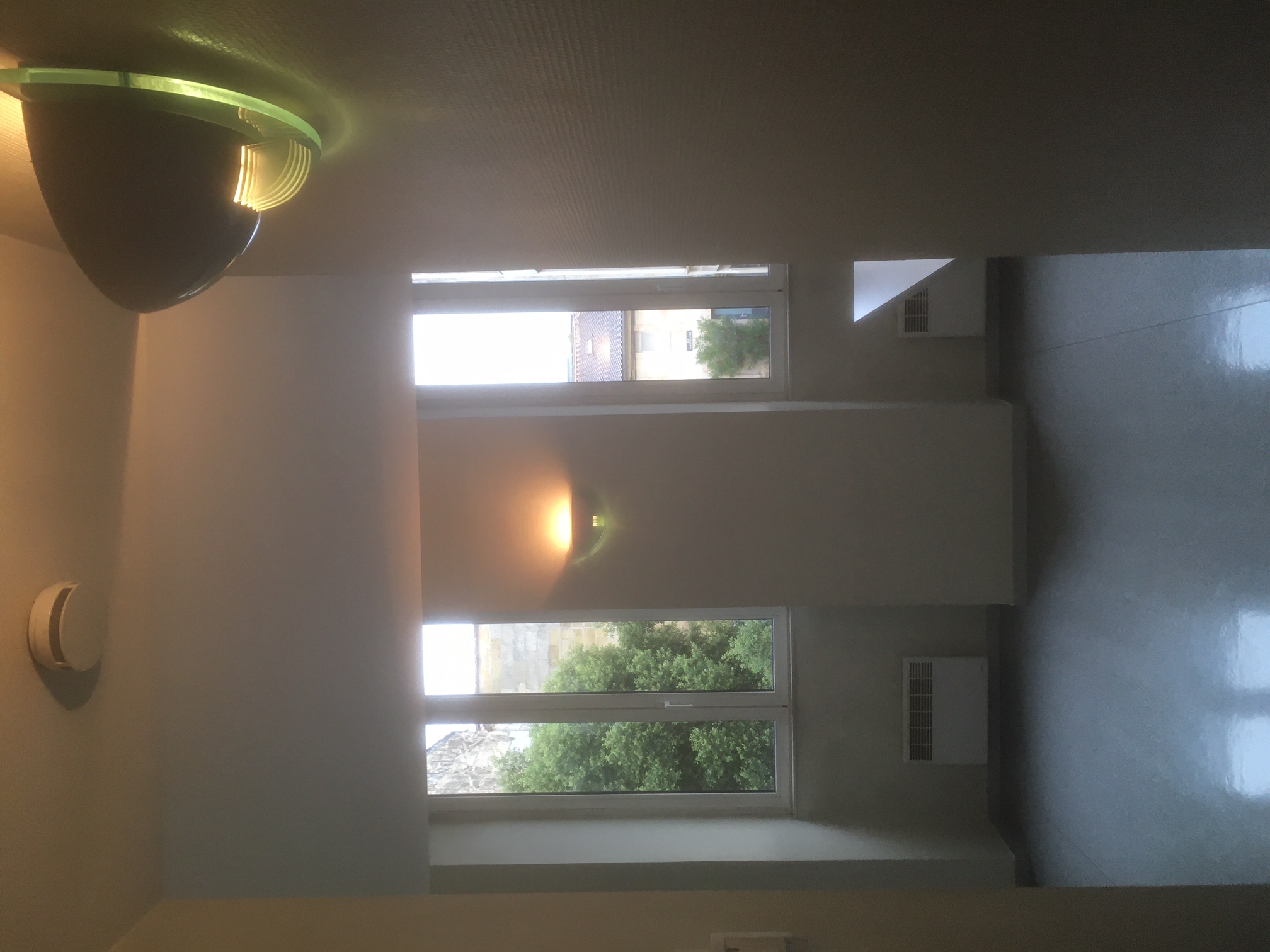 Appartement, non meublé, 2 pièces, 35m² à Bordeaux (33300) — photo 2