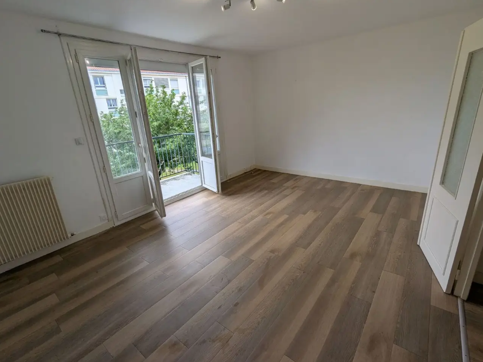 Appartement, non meublé, 4 pièces, 73m² à Cholet (49300) — photo principale