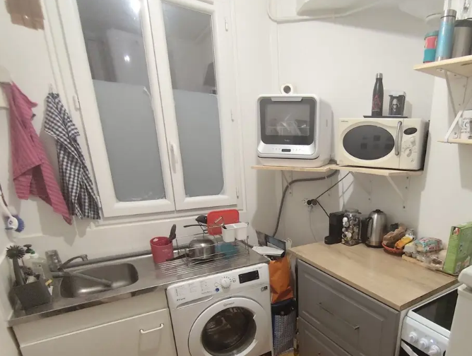 Chambre, meublé, 11m² à Paris (75018) — photo principale