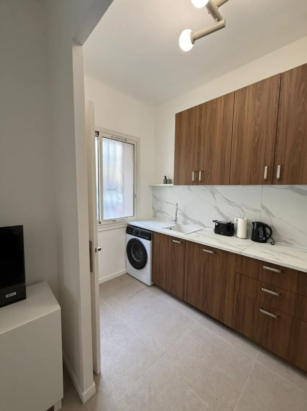 Chambre, meublé, 13m² à Marseille (13005) — photo principale