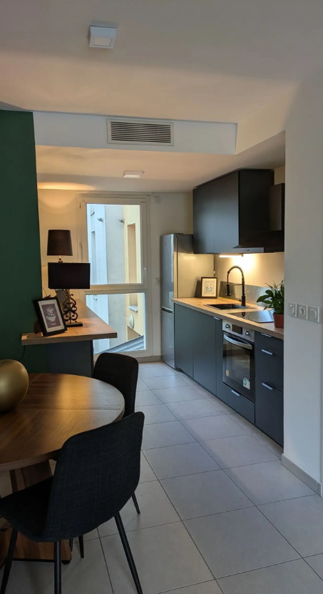Appartement, meublé, 3 pièces, 65m² à Lyon (69008) — photo principale