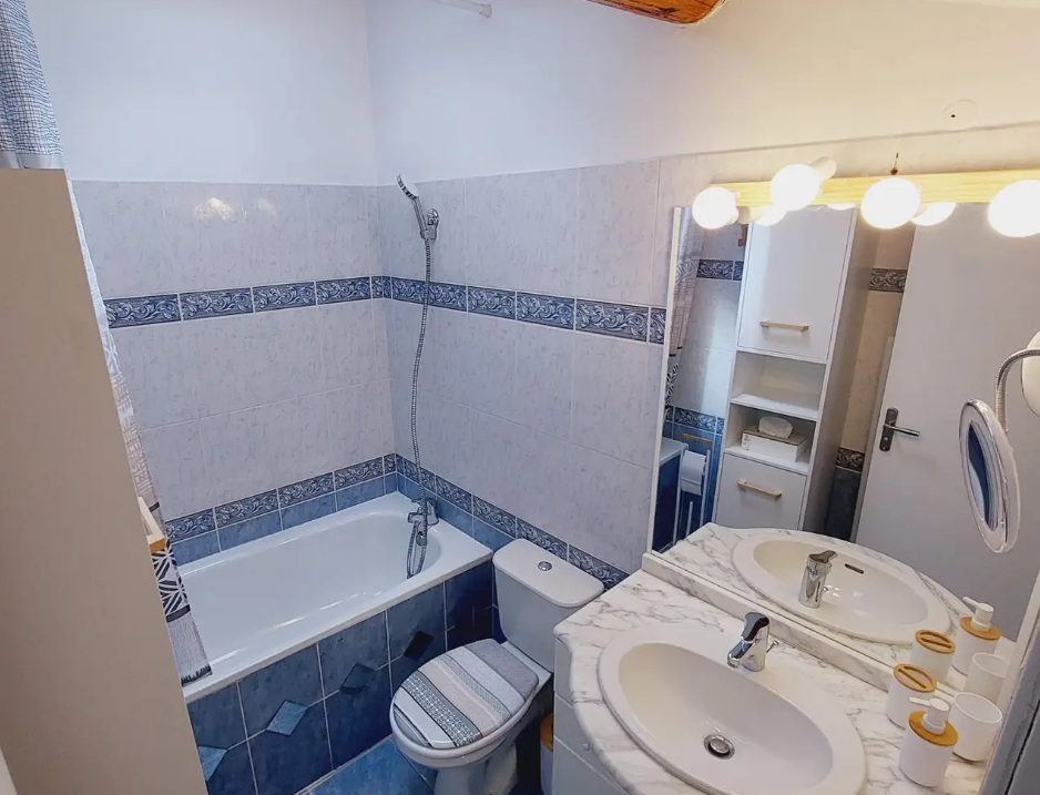 Appartement, meublé, 1 pièce, 42m² à Nîmes (30900) — photo 2