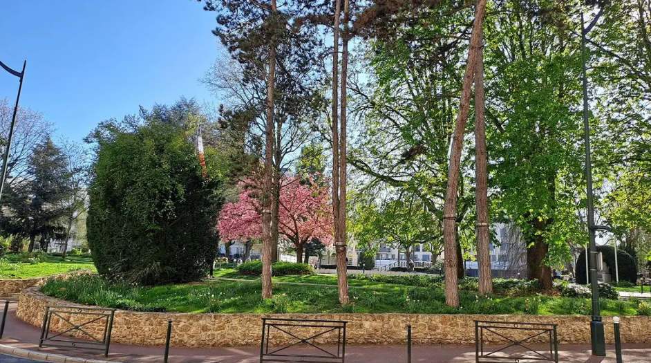 Appartement, meublé, 2 pièces, 48m² à Le Plessis-Robinson (92350) — photo 4