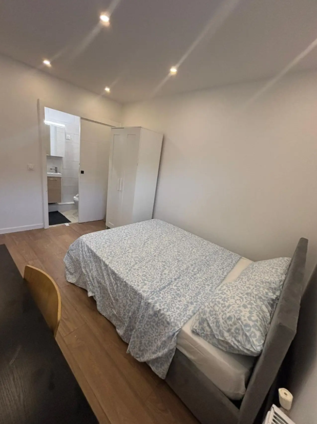 Chambre, meublé, 11m² à Fontenay-sous-Bois (94120) — photo 2