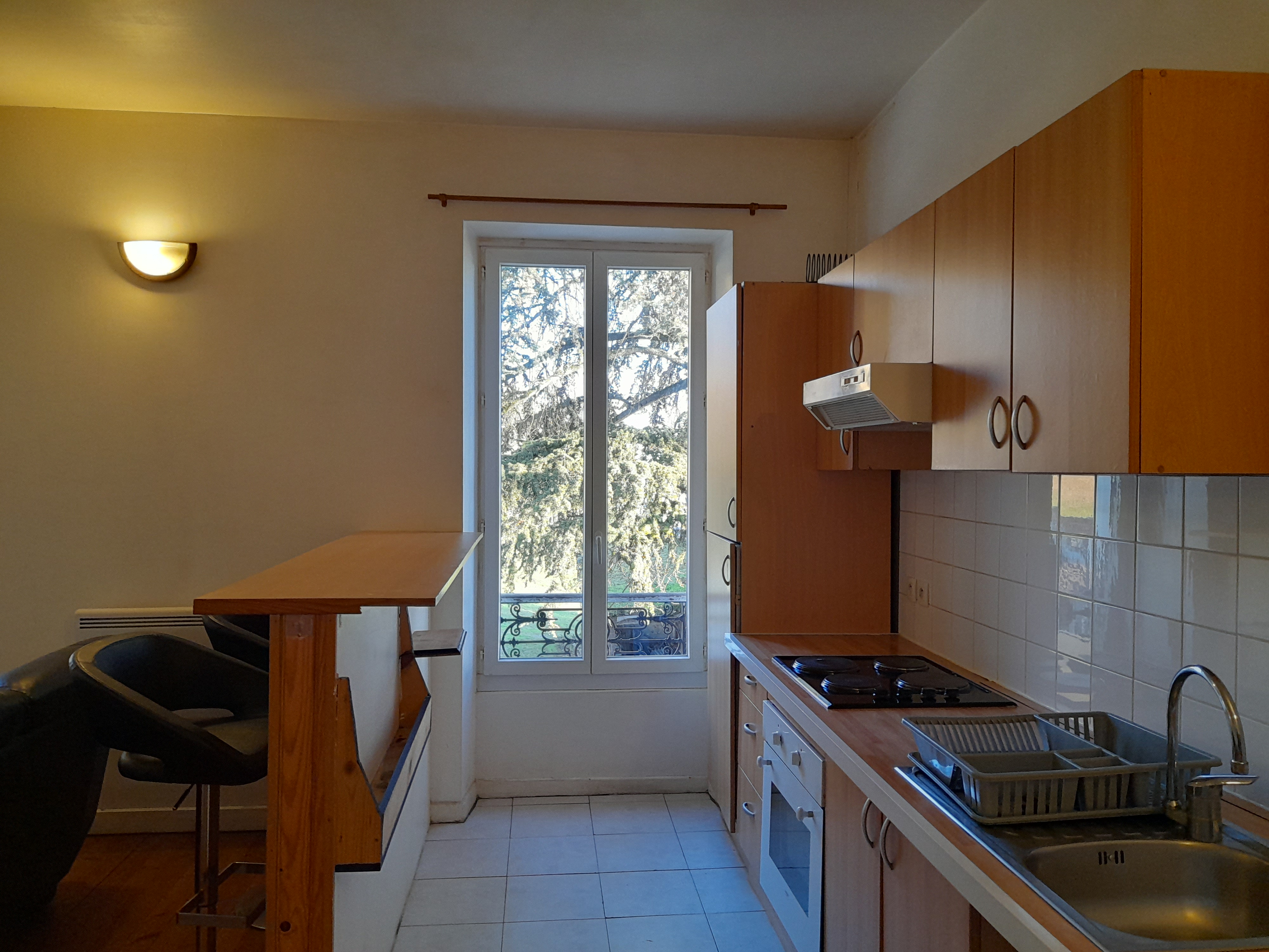 Appartement, meublé, 2 pièces, 58m² à Cambes (33880) — photo 4