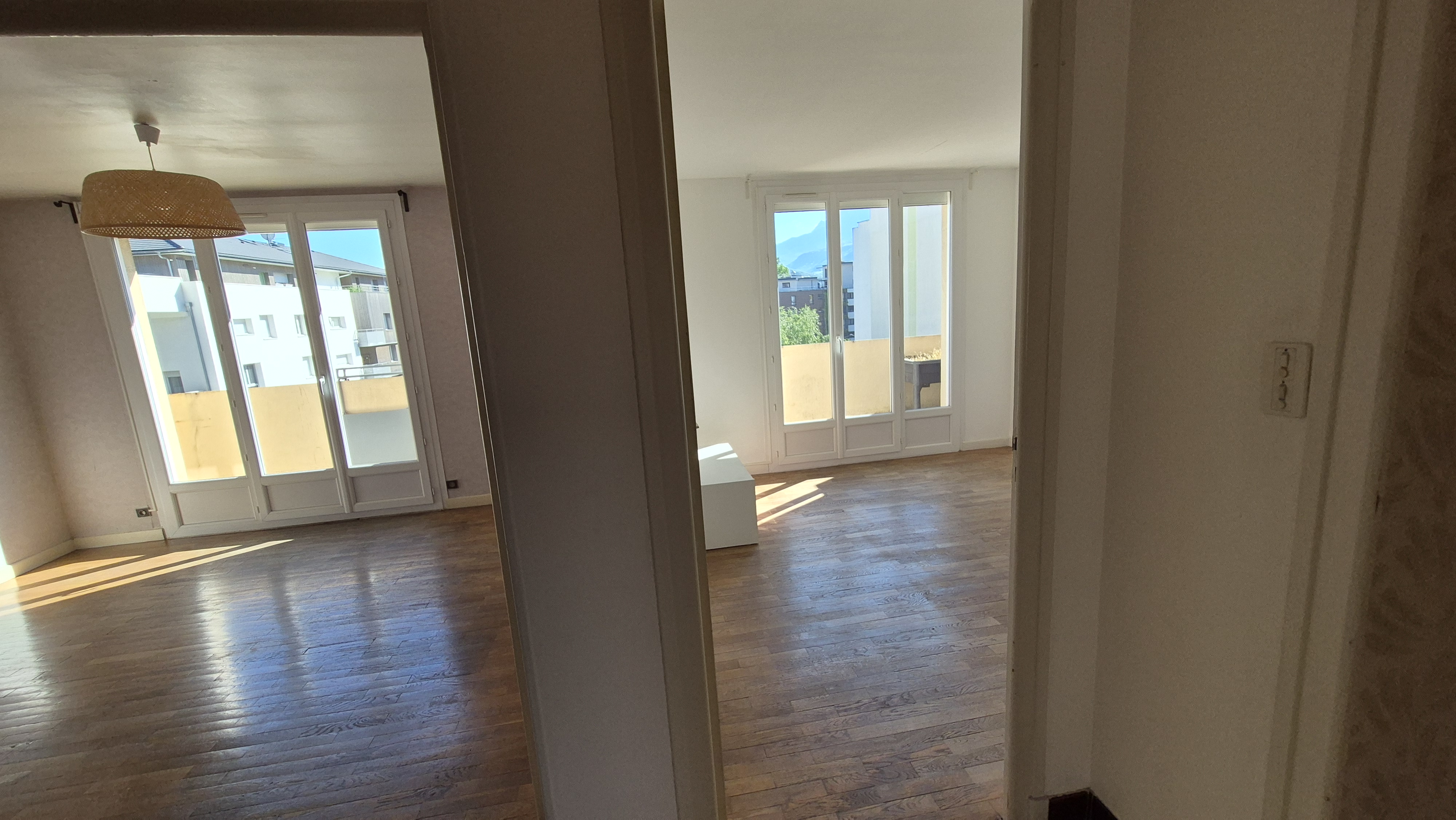 Appartement, non meublé, 2 pièces, 54m² à Grenoble (38100) — photo 2