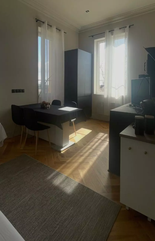 meublé, 2 pièces, 33m² à La Tour-de-Salvagny (69890) — photo 2